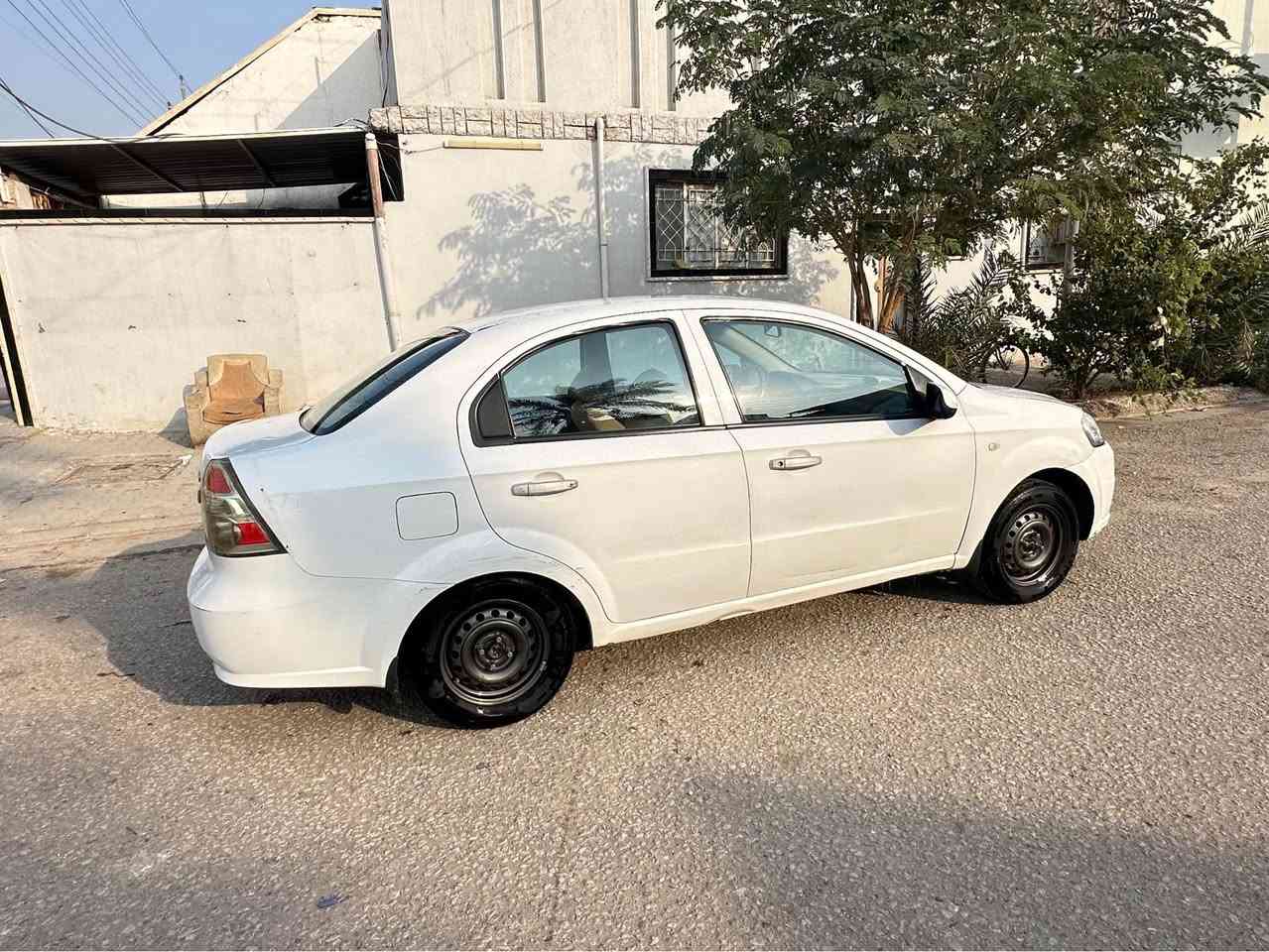 افيو للبيع 
موديل 2010 رقم نجف
بيها اربع قطع 
سياره جاهزه مكينه كير تبريد حدادية
سنويه لغايه 2028 
مكانها نجف 
السعر 73 مع المجال
غير متواجد ع الفيس
رقم التليفون 
*********** Singapore
