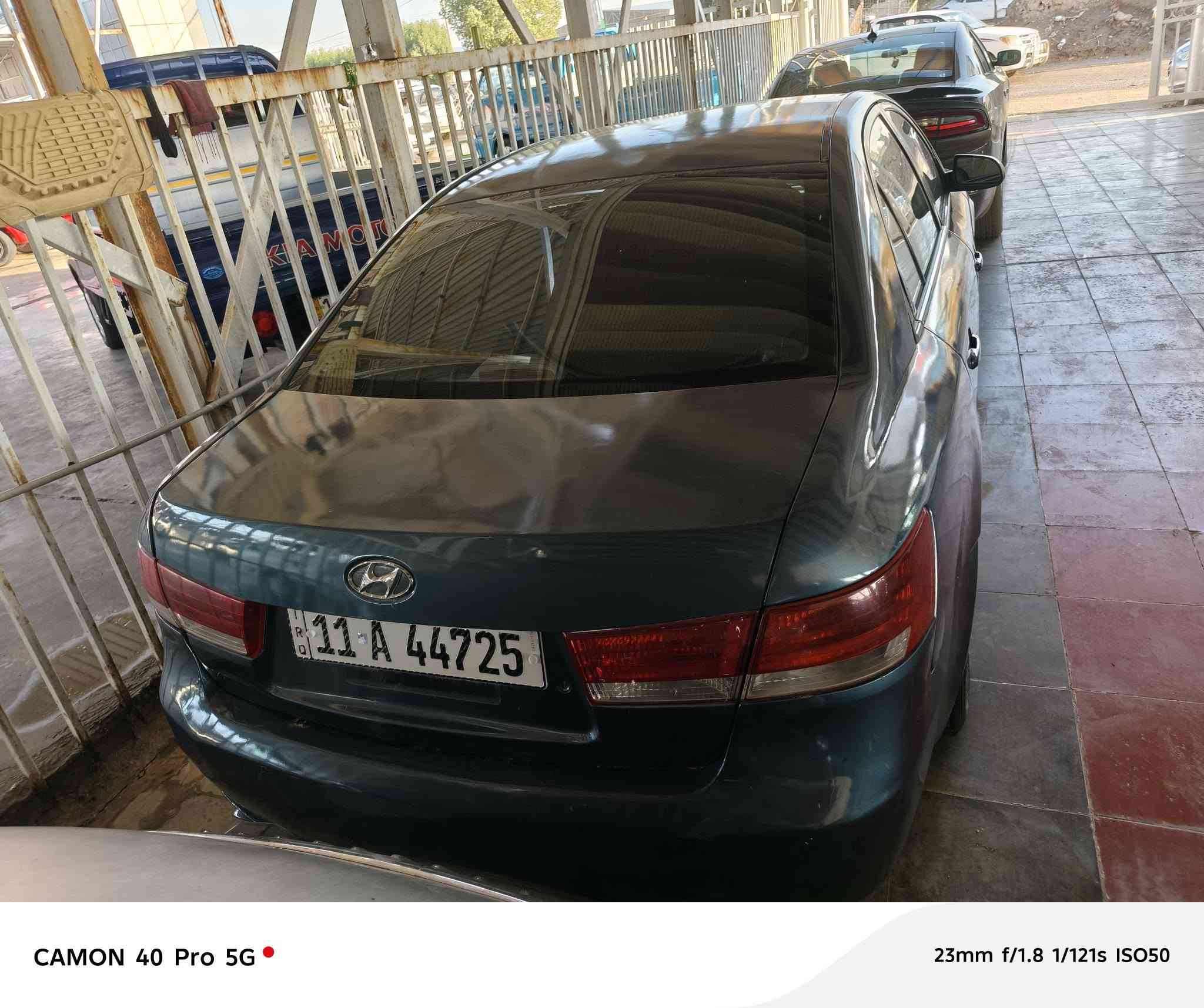 السلام عليكم
سوناتا موديل 2006 ـ 6 سلندر  حادثها قطعتين جانبي وبيها صبغ عام شرط لا گلبه ولا كص ولا دواخل 

رقم بغداد بإسمي انكليزي مكينه جديده كير كفاله 

تبريد جاهزه من كلشي 

مكانها /بابل / الحمزه الغربي / معرض بركات الحسين 

للاستفسار / ***********

السعر/ 78$ وبيها مجال بسيط
