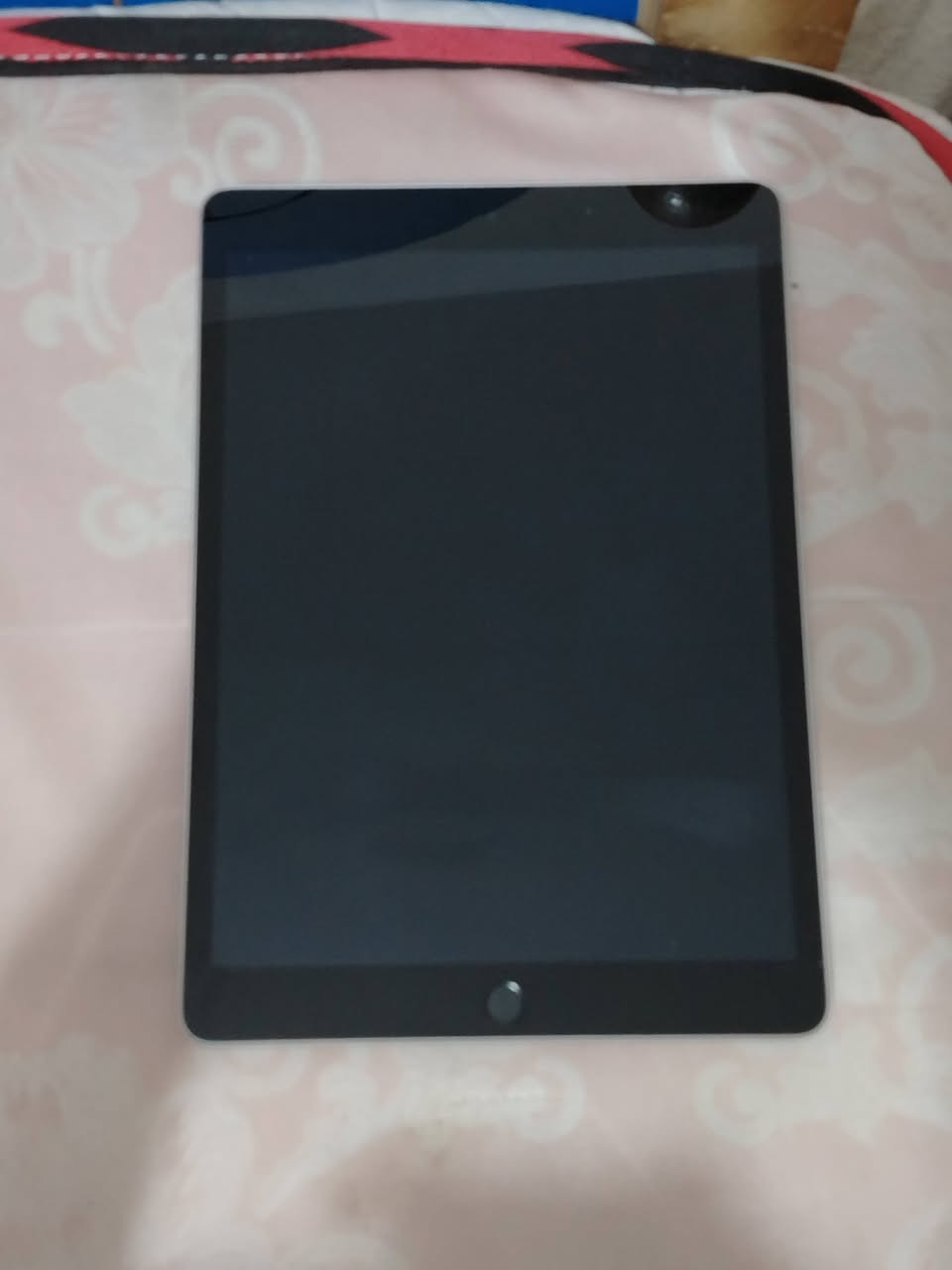 ايباد 9 ابل
ذاكره 64
بطاريه ما شايفها بس تطلع فوك 95

ايباد نضافه فول مكفول ما بي شخط علفحص

كامل ملحقاته ويا شاحنته وكارتونته

سعر 270 شراي تفضل خاص
رقمي للتواصل واتساب او اتصال ***********
مكاني ديوانيه
