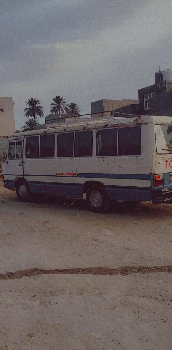 السلام عليكم كوستر موديل 85 محرك بريجو جديد صدر جديد السياراه جاهزه مالكهه موجود بغداد غرفه نضيفه الشراي يتصل ***********
