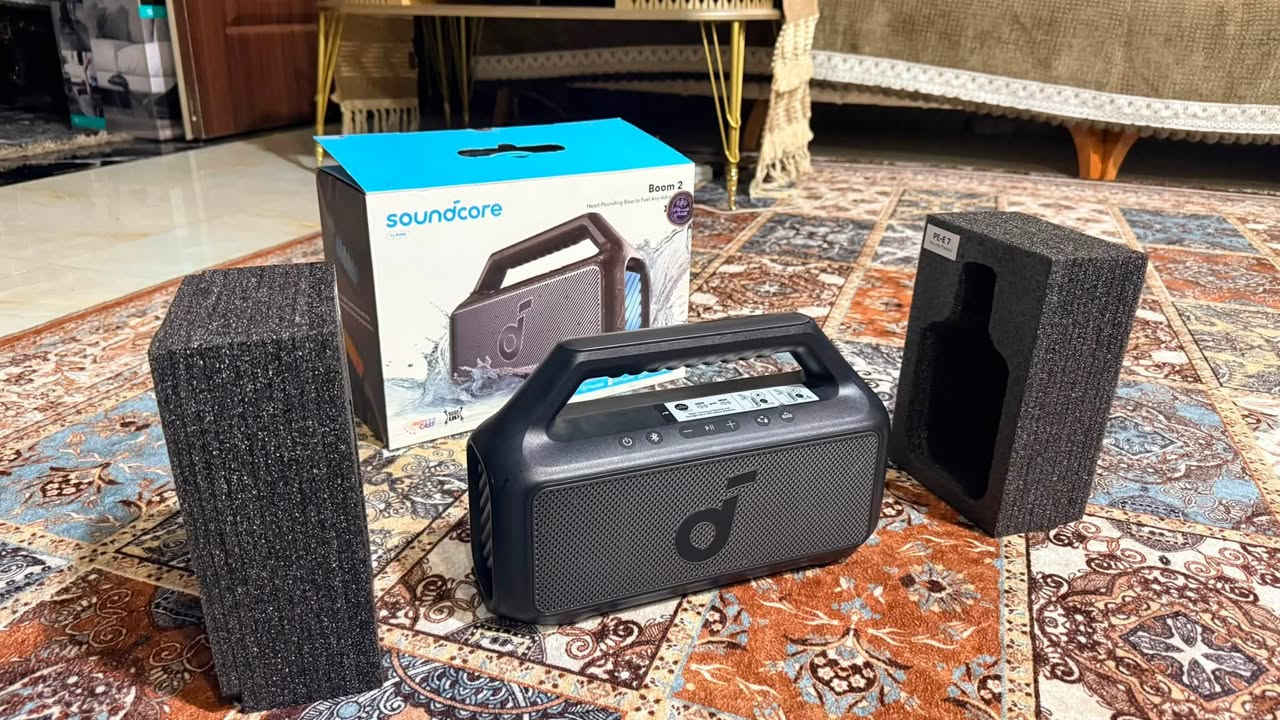 🔥 Soundcore Boom 2 (Open Box) 🔥

قطعة وحدة فقط وبحالة ممتازة.
بسعر 130 الف فقط.
جاي تنباع بسعر بحوالي 250الف 

✅ قدرة صوت 60 واط (تصل إلى 80 واط مع BassUp™)
✅ باس قوي وعميق
✅ بطارية تدوم حتى 24 ساعة
✅ مقاومة للماء IPX7 ضد الماء كليا تطفو عل ماء
✅ بلوتوث 5.3
✅ يدعم ربط أكثر من سماعة مع PartyCast 2.0
✅ شحن سريع ومنفذ USB-C
✅ يعمل كباور بانك لشحن الهاتف
سماعه مشهورة اب ادائهه العالمي  ابحث عن اسمه وشوف.
للتواصل واتساب ***********.
