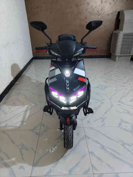 للبيع دراجه شحن نضافه فول 6 باتري تشغيل كارت بصمه تشغيل عن بعد السعر 675
***********
***********
