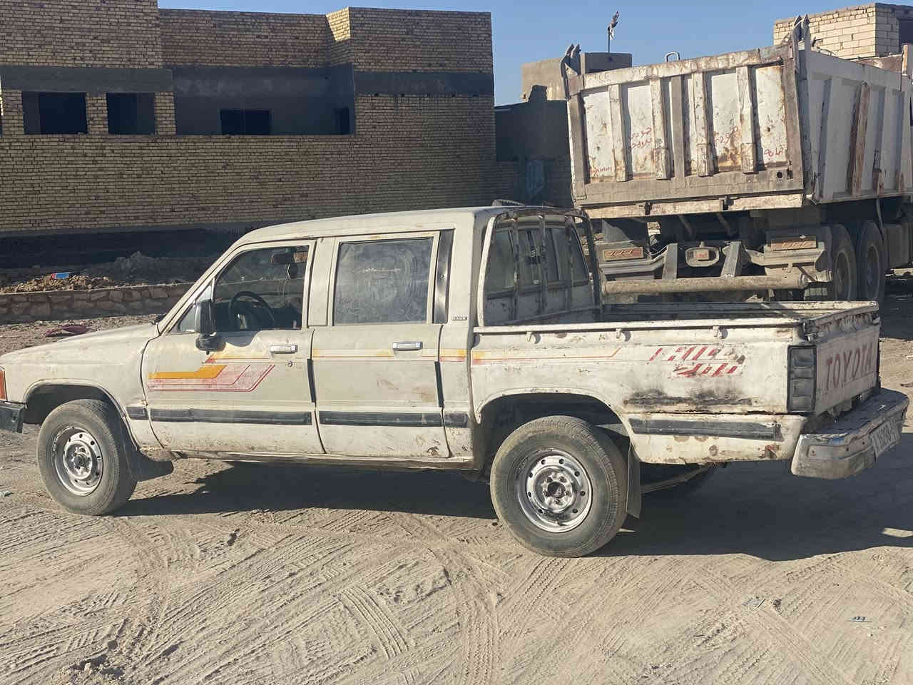 سلام عليكم بيكم تيوته للبيع مديل 85رقم بصره نكليزي مداور ثاني يوم سنويه لل31مكينتهاا تصرف كيرهاا خمسه مكاني ذي قار البطحاء سعرهاا 27وبيهاا مجال اتصل خاص مامتواجد ***********
