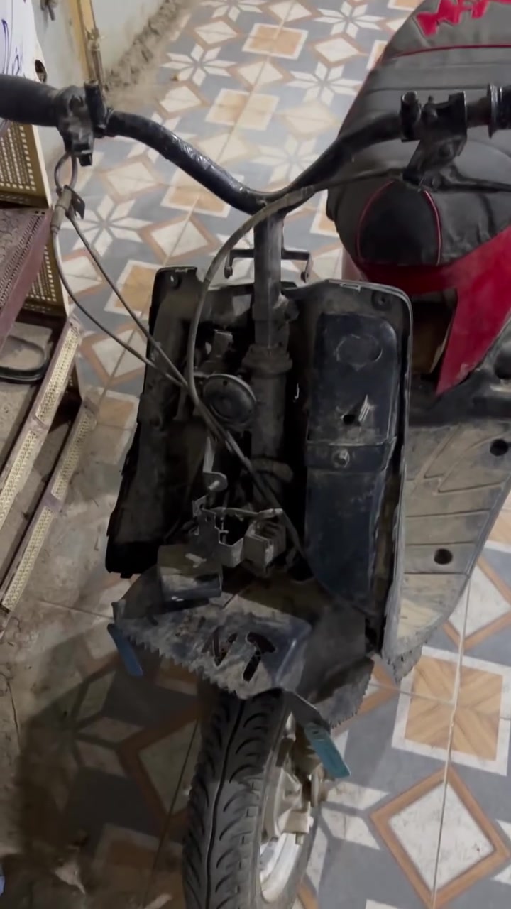 السلام عليكم بيجي حربيه تشتغل وتطفه كابريته تعبانه 
ابيعك كوم لاتكلي شبيها العنوان الناصريه المدينه ***********السعر ب75وبيها مجال
