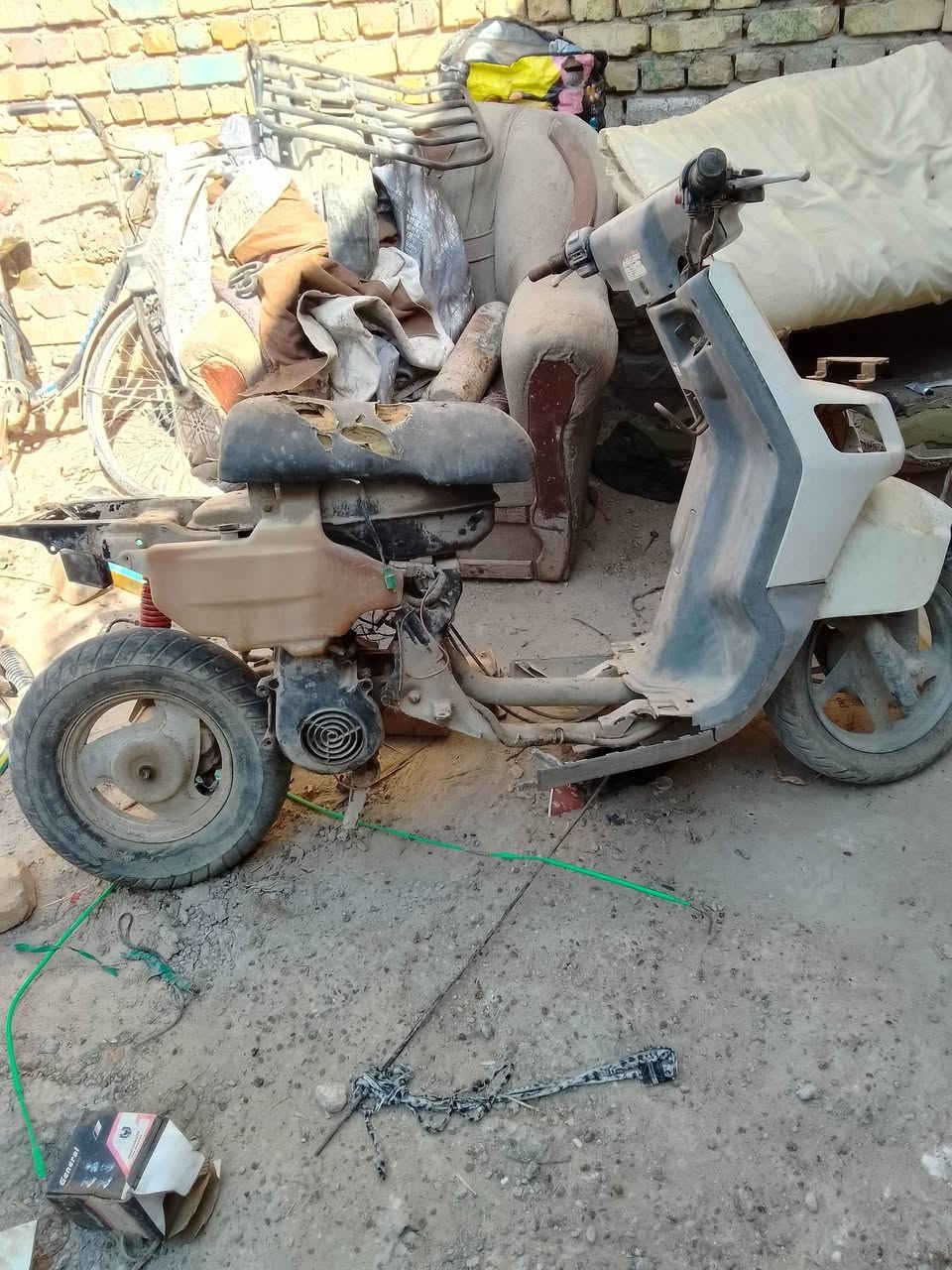 السلام عليكم دراجة بيكم تشتغل نقص كابريتر بس أبيع كوم حديد


**إذا كنت صاحب هذا الإعلان وتريد حذفه لأي سبب، رجاءا أرسل رسالة إلى الدعم الفني**