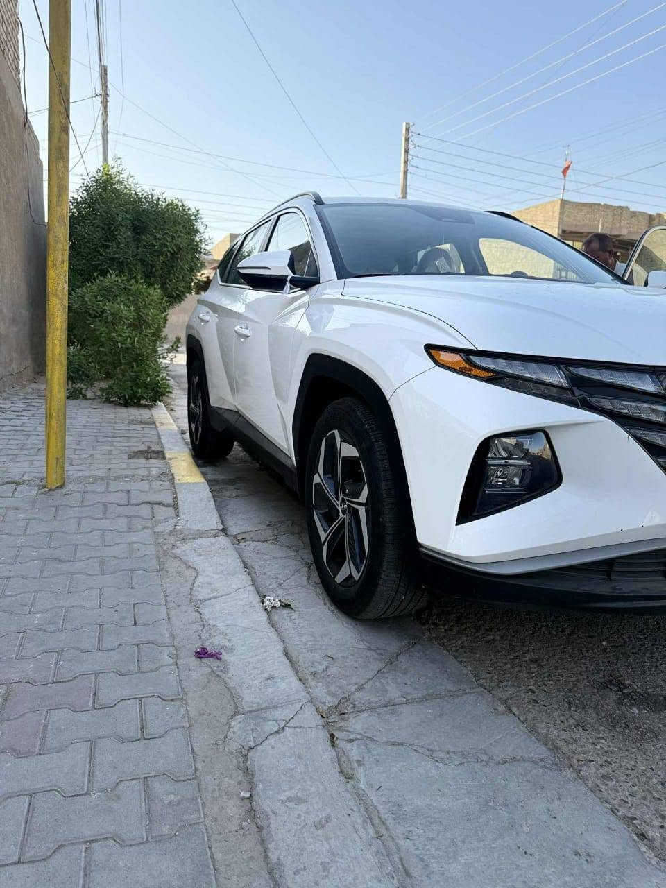 سلام عليكم ورحمة الله
توسان وارد أمريكي  موديل ٢٣  

مواصفات هايبر

ضرر موضح بالصور تعديل وصبغ بالباب الخلفي مسافة شبر واحد

مواصفات

محرك ٢٥٠

سقف بنرامه/اشاير مري/رادار امامي وخلفي /كامرة امامي وخلفي /كشنات جلد بيجي كهربائي /صندوق كهربائي / شحن كلاسيكي/ قطعتين تبريد / نضام ترحيب /ويل كب حجم ١٩/تشقيل واطفاء عن بعد /بصمة أبواب لمس /شاشة لمس /سايد بريك بصمة /توقف ذاتي

سيارة خير من الله

رقم بغداد بأسمي تحويل مباشر
سعر. 210 وبيهة مجال 

رقم تواصل

***********

***********
