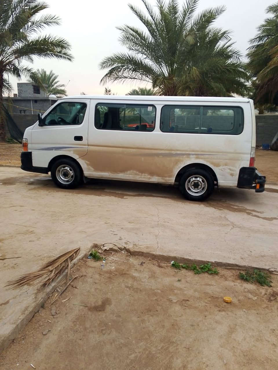 سلام عليكم نيسان ناصي للبيع موديل 2010 رقم كربلاء نكليزي 
سيارة ميكانيك كفاله كير مكينة اكسل صدر تبريد تدفئة  تخم تاير جديد

بيها قطعة صبغ ب الجنطه صغير فقط والباقي كفاله 

السعر 140 وبيها مجال 

مكاني اليوسفية 

0780 6381102
