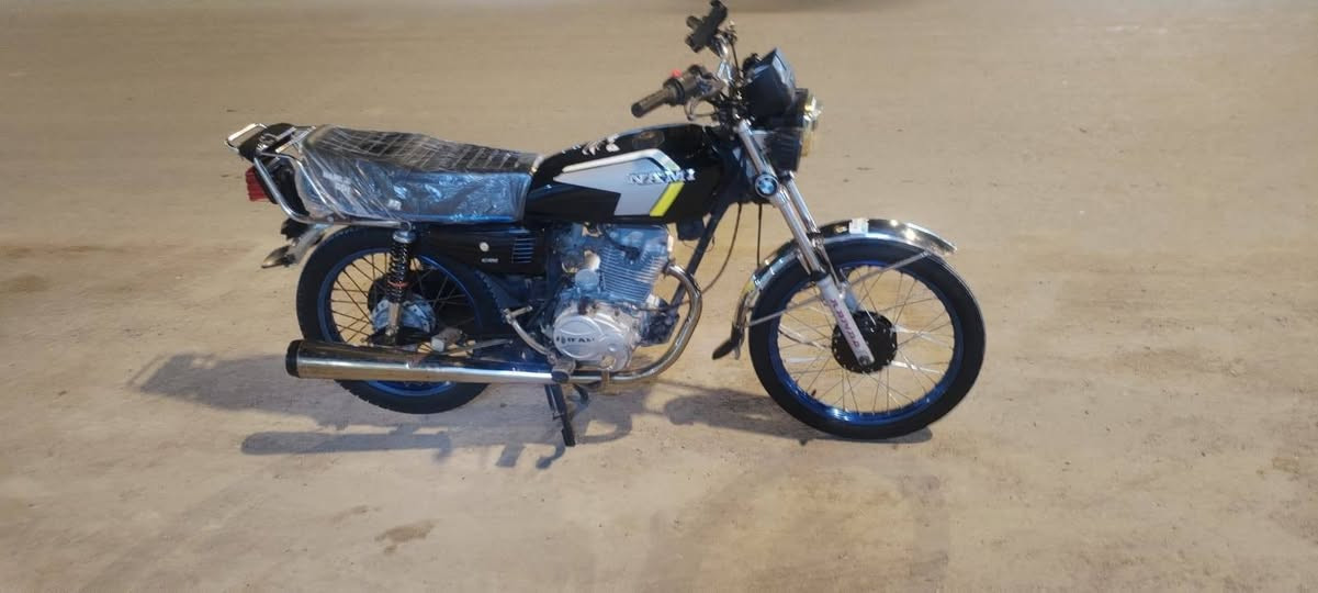 سلام عليكم دراجه محرك200 جاهزه من كلشي سلف نكره ويلاه فافون كهربائيات كلها شغاله السعر 750 وبيها مجال حك الجيه العنون بصره قضاء الامام الصادق *********** متواجد واتساب وتصال مكلف بنشر
