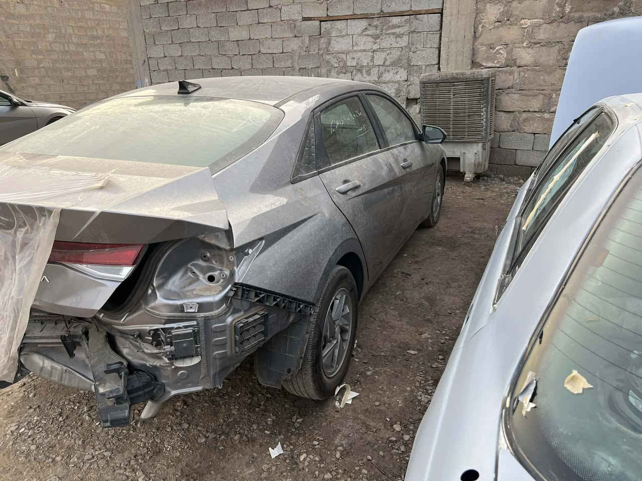 سلام عليكم
النترا وارد 24 دخول جديد ضررها موضح بالصور بدون ارباك بجم كبس  بانزين محرك 2000
بدون تصليح
ماشية 20  
ديالى بعقوبة
***********
سعر142 ومجالها بسيط
