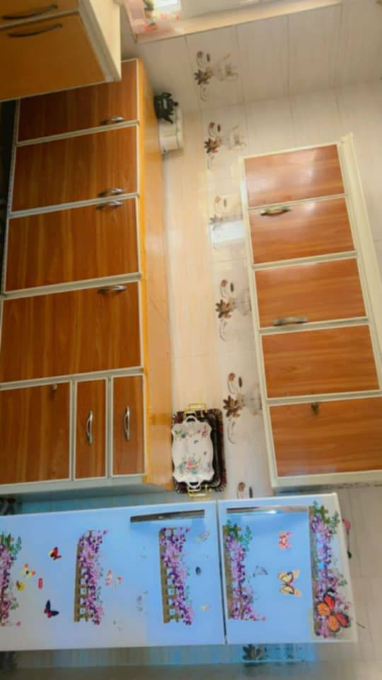 كاونتر 175 قفل غرفة 350 
ثلاجة 175 قفل شرط نظيف طباخ 150 قفل كلهم استعمال شهر يوجد توصيل داخل كركوك والأطراف وتدللون علينة


**إذا كنت صاحب هذا الإعلان وتريد حذفه لأي سبب، رجاءا أرسل رسالة إلى الدعم الفني**