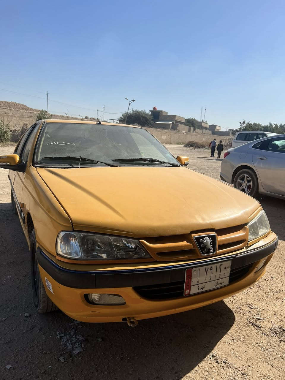 بيجو بارص 2018
مكينة كير صدر مكفول 
صدر + مشط + درايم شفت + بولبرن كلة جديد 
باتري جديد 
دوشمة نحلة + نايلون ضبابي 
تخم بردات  + بوصلات 
شواصي وحوض مكفول السيارة مصبوغة 
قمارة واكع عليهة حجر فقط 
مكاتبة مروري تحويل ثاني يوم  عندي وكالة عامة بسمي  
السعر ؛ 43 وبيهة مجال 
مكان السيارة ؛ الدورة
شاشة تاب جديدة  
نقوصات ( بولبرن كير . كيلو متر . شخطة بل سلف ) 
***********
