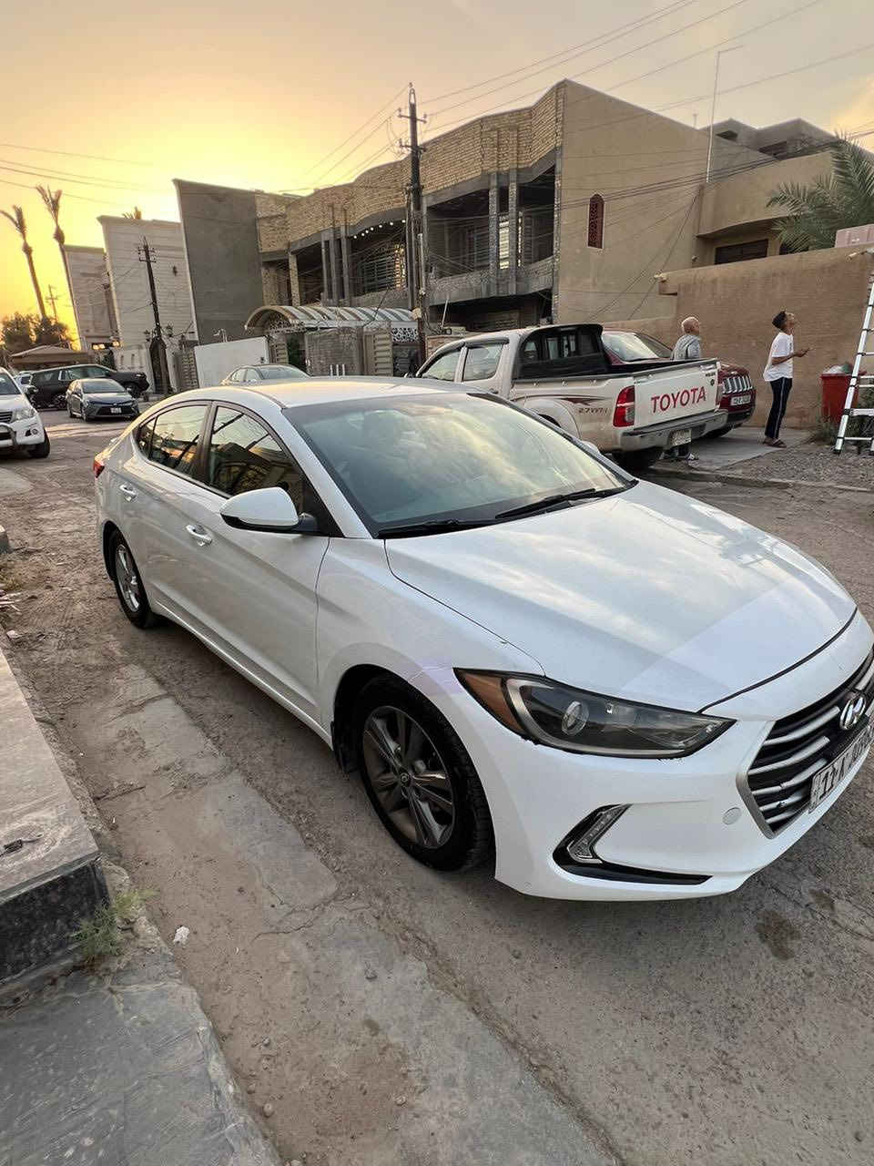 السلام عليكم
النترا مديل 2018 
امريكي 
حادثها جاملغ وبنيد. ومقدمت باب السايق 
 
السياره جاهزه. 
مكينه. 2000 دوش مكفوله 
كيرها اي تي مكفول. 
صدر امامي خلفي جديد. 
تخم تاير 
تخم ويل كب  
تبريد ثلج ⛄️ 
تتفئه. 
مواصفات نص معروفه 
شاشه بلاد 
كامره بلاد 
رادرات جانبيه. 
تتفئه كشنات. 
وبعد بيها مواصفات.  
السياره بسمي 
رقم جديده هزه جديده 
مكان السياره بغداد 
السعر 114 وبيها مجال 
ملاحض وين ميعجبك تفحص افحص 
***********
