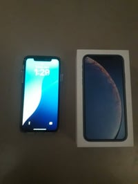 iPhone XR نظيف جدا كلة ابلادي ذاكرة 64  150 ألف   07712836464