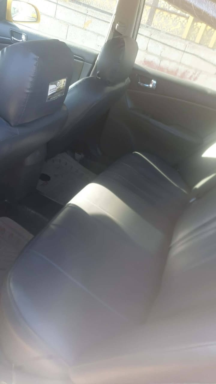 السلام عليكم سياره سوناتا 2009 للبيع وارد امريكي فول مواصفات كشانه كهرباء تدفه تبريد شغال فتحه بالقماره رقم انكليزي مميز تحويل ثاني يوم السعر 110 وبيها مجال العنوان الحمزه الشرقي مال الديوانيه الاستفسار ***********
