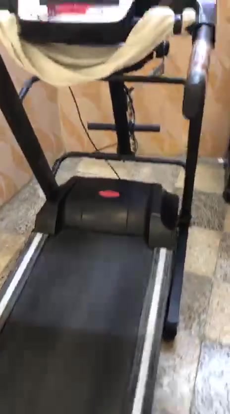 جهاز رياضي جديد مستخدم شي قليل يحتوي على جهازين جري والجهاز الاخر للتدليك ونحت الخواصر والبطن .يتحمل وزن 120كيلوالسعر 400 وبيا مجال ...


**إذا كنت صاحب هذا الإعلان وتريد حذفه لأي سبب، رجاءا أرسل رسالة إلى الدعم الفني**