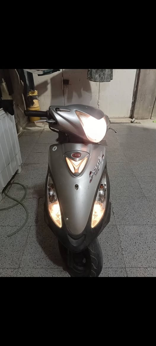 دراجة كامكو للبيع v2
دراجة توني مجفتها أول مره تجفيت اخو الجديد كفالة 
المكان #الشطرة 
السعر 550 بيها مجال قليل حگ الجية 
***********
*********** #واتساب
