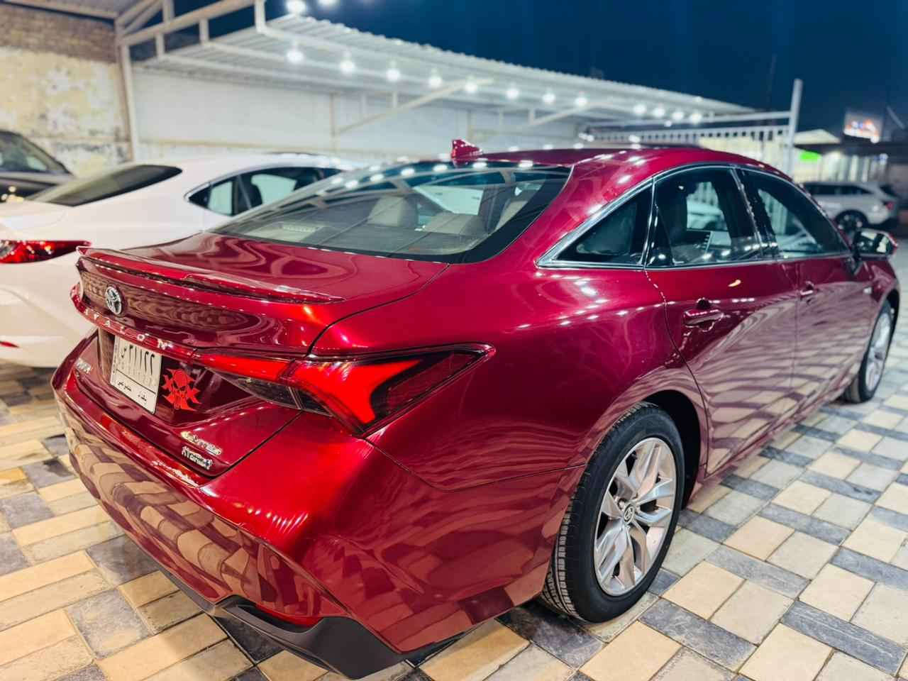 الهم صلي على محمد وال محمد
السلام عليكم 

تيوتا افلون 

موديل 2021 

الفئه لمتدد 

فتحه  

بصمه 

كشنات جلد 

تدفئه كشنات 

رادار جانبي 

رادار امامي 

نقطه عمياء 

رقم بغداد مميز 

سياره حادثه خلفي بدون ايرباك 

سياره جديده بمعنى الكلمه ماشيه 30 الف فقط 
السياره هايبرد 

للبيع او المراوس حسب القناعه 

مكان السياره النجف الاشرف 

السعر ٢٤٠ وبيها  مجال
للستفسار 
*********** النجف, العراق
