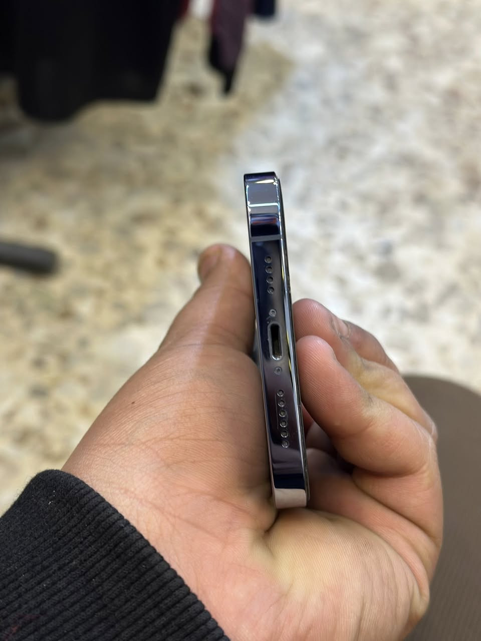 سلام عليكم ايفون 13 برو ماكس ذاكرة 256 بطارية90 بلاديه جهاز مامفتوح مكاني بغداد مدينه الصدر 
*********** لبيع لو مراوس
