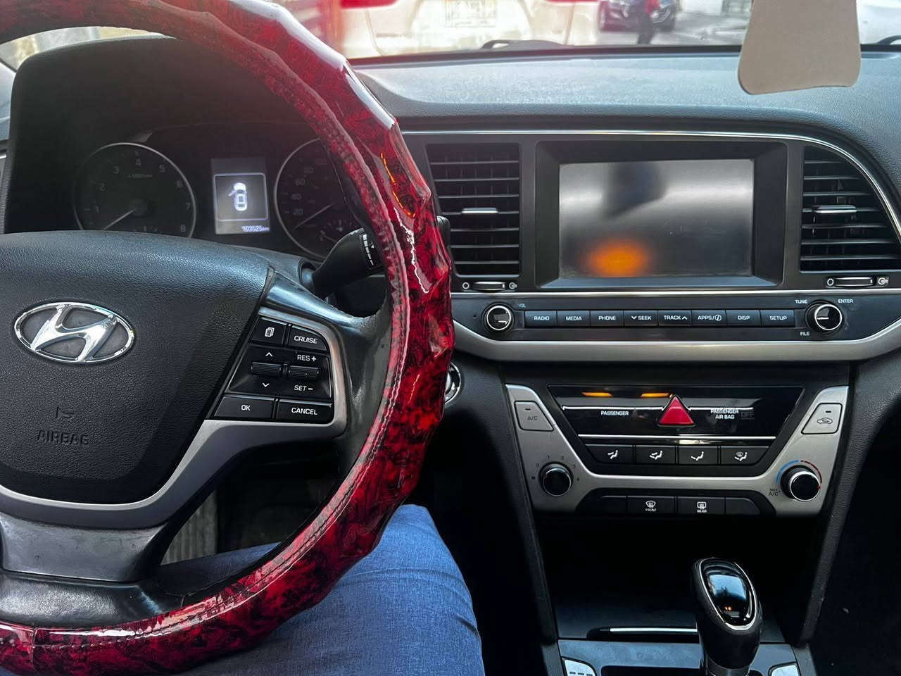 النتراسوبر وارد موديل ٢٠١٨ رقم بغداد بسمي فول مواصفات ماشيه ١٠٥كيلو حادثها جاملغ وبنيد السعر ١٢٨
مكان السياره حي الاطباء،بغداد 
*********** بغداد, العراق
