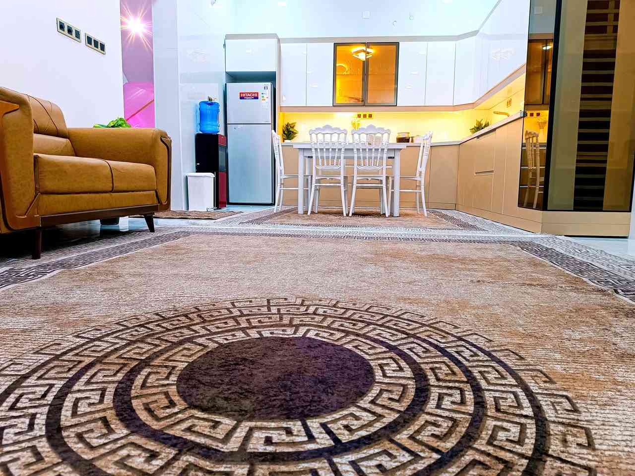 🏫بيت للبيع مطلوب اسكان مساحة 200 متر في حي الامن قريب على السريع ومدرسة البقاع.
ـــــــــــــــــــــــ
تفاصيل البيت
🛣️شارع 10 متر، تبليط وارصفة
🏕️بناء حديث 2025 طابق ونصف مع واجهة
🏝️حديقة
🏫استقبال (مع صحيات)
 - مطبخ حار وبارد
-صالة درج
-صالة داخلية
-غرفتين
-صحيات
-الطابق الثاني (غرفة كبيرة وصالة)

📡انترنت ضوئي +نظام كاميرات+نظام ستلايت. 

السعر مناسب مطلوب اسكان يطيح من السعر
للاستفسار الاتصال على الرقم التالي
***********
