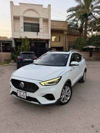ام جي ZS • ام جي • ZS • سيارة بانوراما • سيارة بصمة • تحكم ستيرن • كرو...