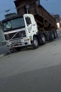 فالفو للبيع موديل ٩١ كير ٣x٣ مكينة f12 مجموعه ٨٢  للستفسار ٠٧٧١٢٣٣٠١٩٩