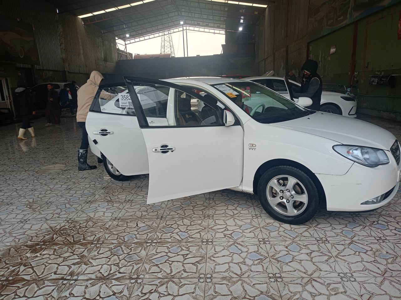 افانتي 2009
رقم دهوك باسمي سنويه جديده 29
 محرك دكشن عالي 16 شرط
كير شرط
 سياره مكفوله 
  سياره جديده ماناقصها اي اشي السعر ع رقم ***********
