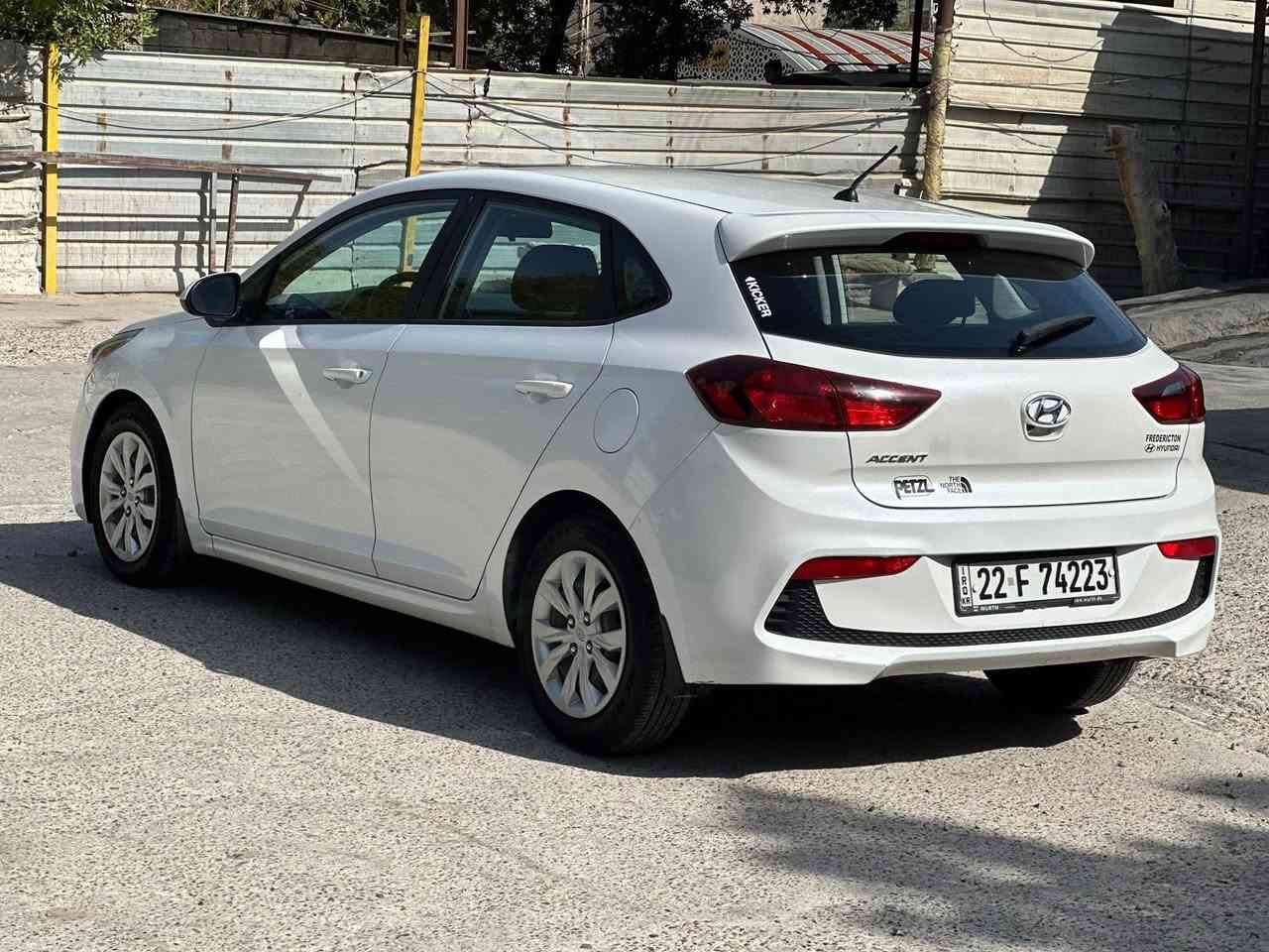 اكسنت ٢٠٢٠ امريكي
محرك ١٦٠٠ دوش 
السياره كلين بيه بارد مال حادث امريكا
مواصفاته عادية 
رقم اربيل تريد وكالة تريد تحويل 
السعر ١١٢$
مكان سيارة بغداد / العامرية 
***********
