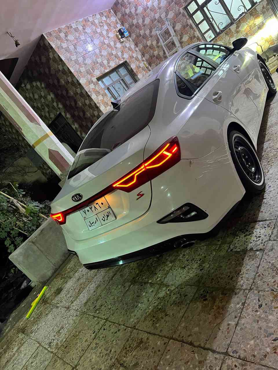 فورتي ٢٠١٩      S
رقم اربيل سنويه لل28  

مواصفات S 

حادث موضح بلمنشور فقط جاملغ مبدل 

 كير CVT بلاد ويل كب البلادي مالها موجود 

مكينه كير تبريد حداديه كلها كفاله السياره سعر 130 وبي مجال 

*********** مكاني كربلاء
