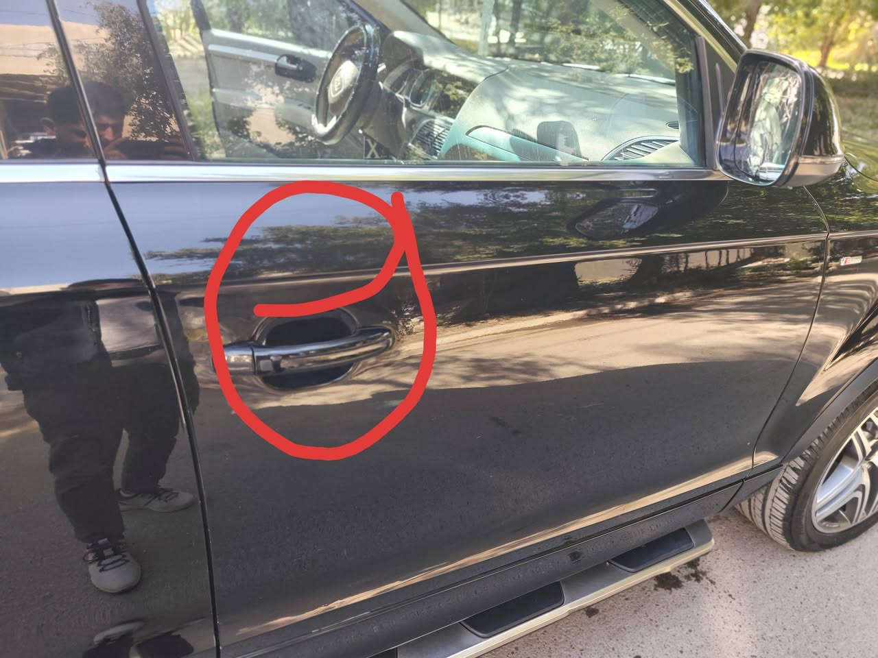 اودي Q7 2015
خليجي فول 1/1
لون اسود
محرك 3000 سوبر جارج
مواصفاتها
كامره امامي وخلفي تتقسم صير 360 محيطيه
حساسات امامي خلفي
زراكات لايت
بنوراما وسلايد امامي 7 طكات
وسلايد خلفي 
كشنات جلد
كشنات هيتر وتبريد
تحكم كهرباء بل كشنات الاماميه
سيدي
اوكس
شاشه كبيره اندرويد 12 انج
بلادي بدون تحوير لمس
مع ماوس تحكم
تحكم ستيرن
تبريد مركزي ومنفصل للامامي وللخلفي
بردات خلفيه بلادي
7 راكب
برده خلفيه
وبرده صندوق
مري كهرباء مع هيتر
لايتات شادله عدسه لد دبل ليزر
دوسات بلادي
بك لايت لد
جام 4 اوتو
مع قفل للاطفال
جنطه كهرباء
بصمه تشغيل وبصمه اطفاء 
مع تشغيل سويج
كشن السايق خزن وضعيتين
نظام سماعات ستريو
السياره مسويله ادامه كامله
باتري جديد
تخم تاير جديد
محرك مبدل جديد
مع ادامه كامله
رقم اربيل جديد
بأسمي السياره
مكانها بغداد
***********
***********
السعر 165ةوبيها مجال
