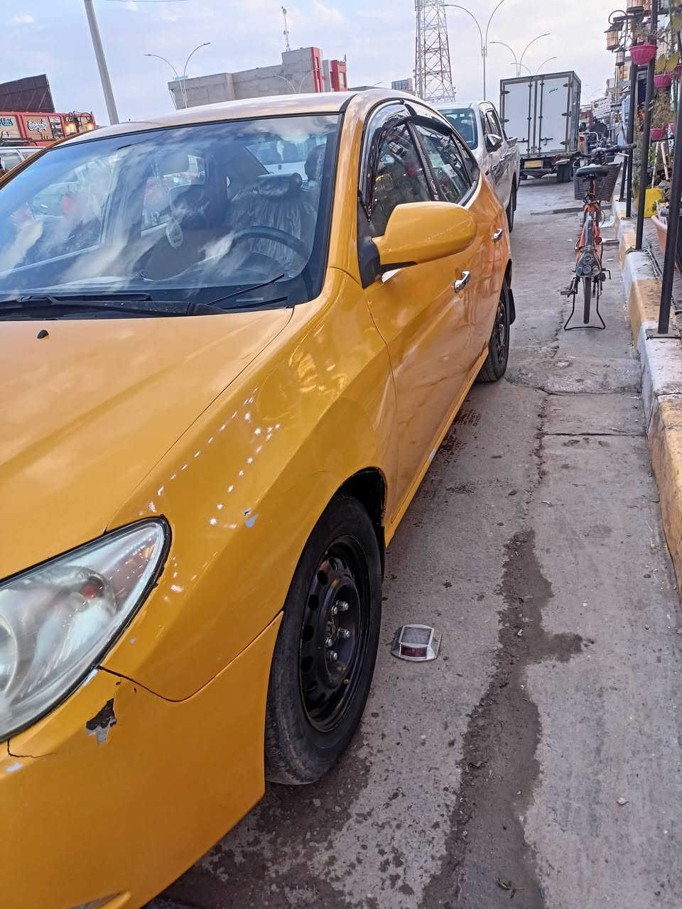 السلام عليكم مرخصة مدير الكروب
النترا 2009 للبيع كير محرك مكفول 
ضربته جاملغ ايسر بيه بل لغد بس مسحوب
سعره 88 وبيه مجال للطيبين مكانه البياع


**إذا كنت صاحب هذا الإعلان وتريد حذفه لأي سبب، رجاءا أرسل رسالة إلى الدعم الفني**