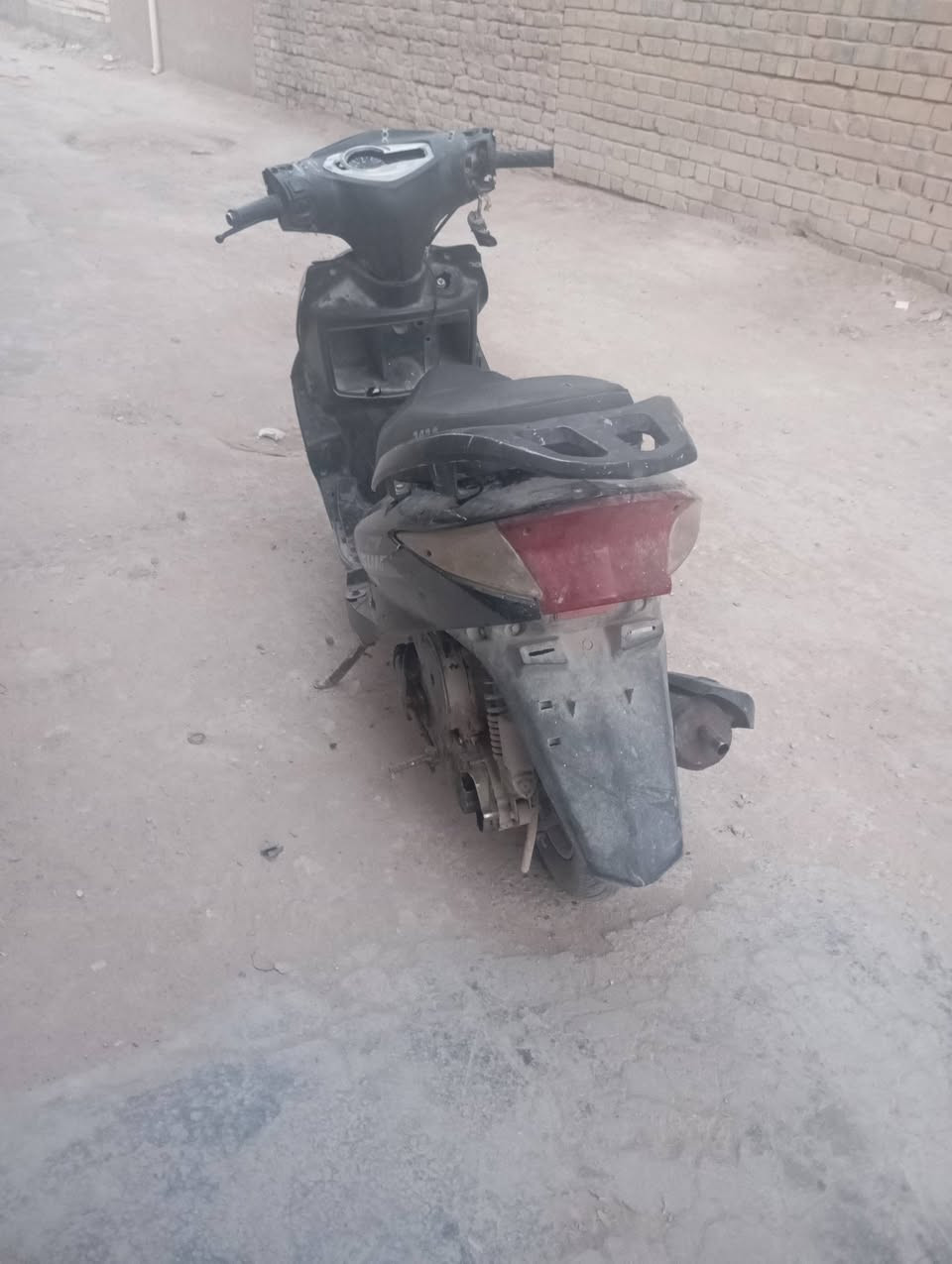 سلام عليكم سكنس للبيع متوازي عله بيعته بيه مكينه ماكس عدله السعر 100الف للشراي مكان  كربلاء قرب الچاير رقم الموبايل ***********اكو واتساب
