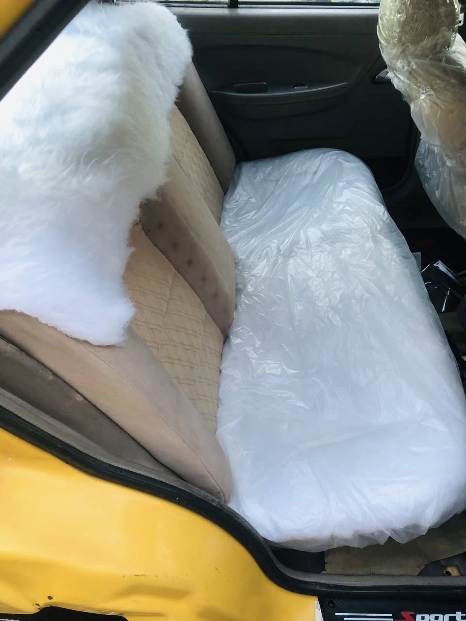 سلام عليكم شيرين كوين موديل 2011 محرك وكير كفاله تبريد مناقصها اي شي مصفرة من كلشي العنوان بغداد حي النصر الاستفسار الاتصال *********** السعر 28 وبيها مجال
