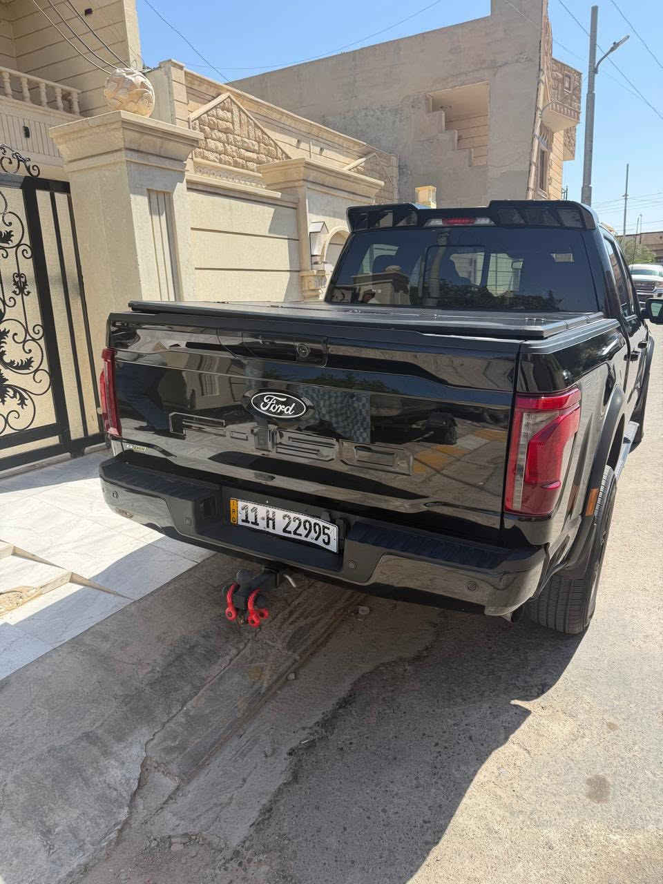 فورد f150 هايبرد 2024
مواصفات xlt 
شاشه كبيره 
كامرات 360 
كير ارضي
طاوله طعام
وباقي المواصفات معروفه 
ضرر كلش بسيط دعاميه اماميه وشويه بين الجاملغ و الباب كلش بسيط وصبغ على كدهن
ماشيه 56 الف 
السعر 345
للاستفسار واتساب 
***********
