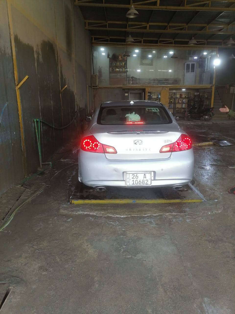 سلام عليكم انفنتي موديل 2013 كير ومحرك جدد هزه ورقم جدد دولي بسمي تحويل مباشر امبدل بيها ضفاير وعقول السعر 75 ورقه مكاني بغداد للاتصال ***********
