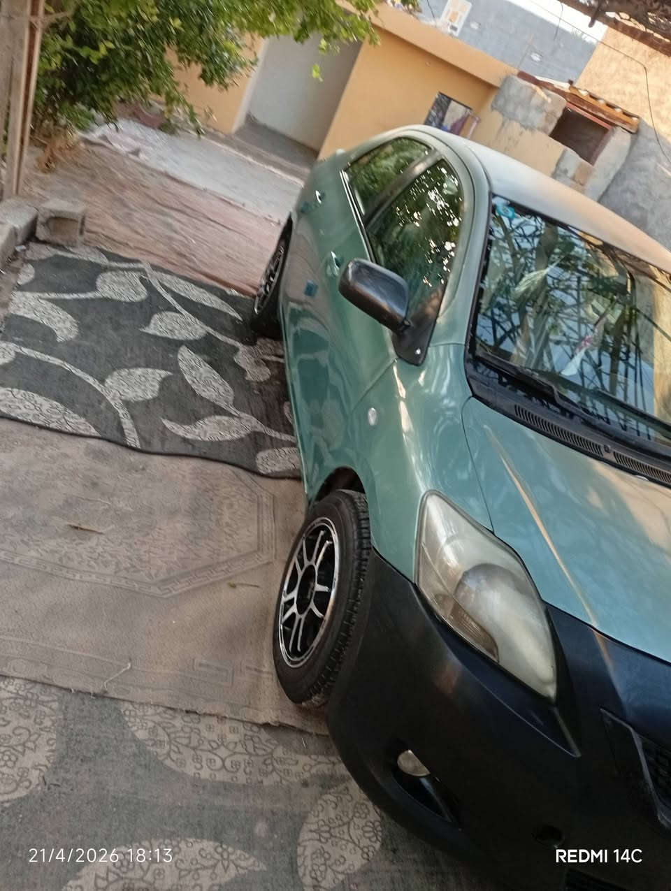 سلام عليكم كورلا يارس موديل 7بسمي كير مكينه خير من الله صدر جديد تخم تاير جديد تبريد جديد مكان السياره بغداد الغزاليه السعر 65او بيه مجال امراوس اراوس عادي ***********
