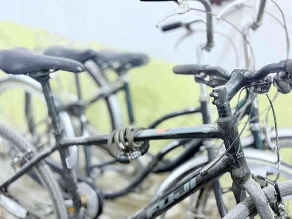 سلام عليكم بيسكلات البيع جمله ومفرد مكان ناصريه سوك الشيوخ تقاطع الوئلي مقابل اسوق ريحانه رقم ***********
