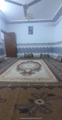 بيت للبيع البلديات شارع الشريط بشارع السمجه مساحته 100مربعه 10*10 البي...