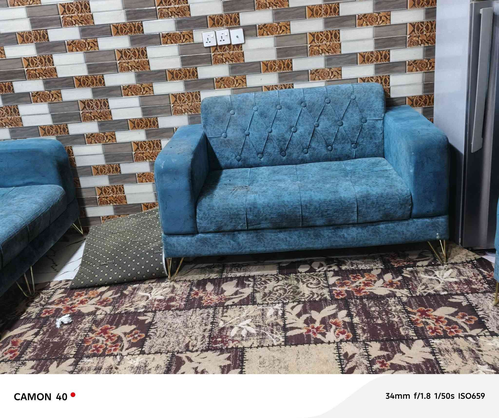 تخم تركي نضيف
كلش 5 قطع عشر مقاعد
ب 250 وبي مجال قليل
***********
