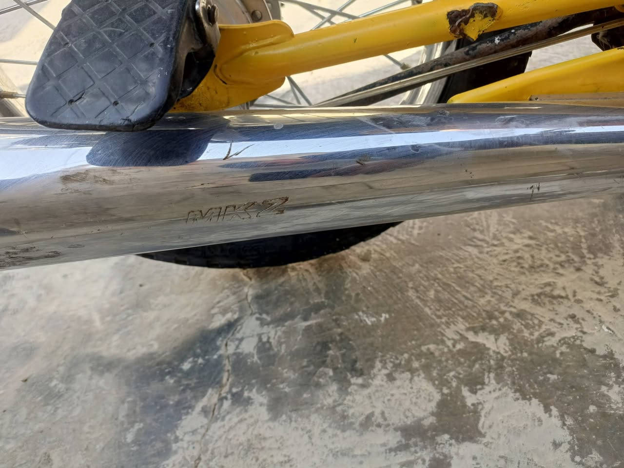 سلام عليكم عندي ماطور ايراني للبيع مودل 20تايكرحربي كامل مكمل +بكستانيه وياه  السعر 270وبي مجال هاذه رقمي***********
