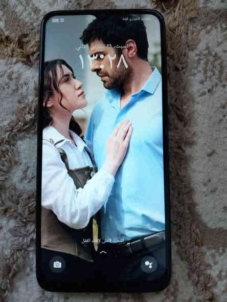 اوبو A 18 الذاكرة 128 الرام 8 الجهاز شغال شرط بدون خلل نضيف موضح بل صور  السعر 70 شراي خاص او اتصل***********
