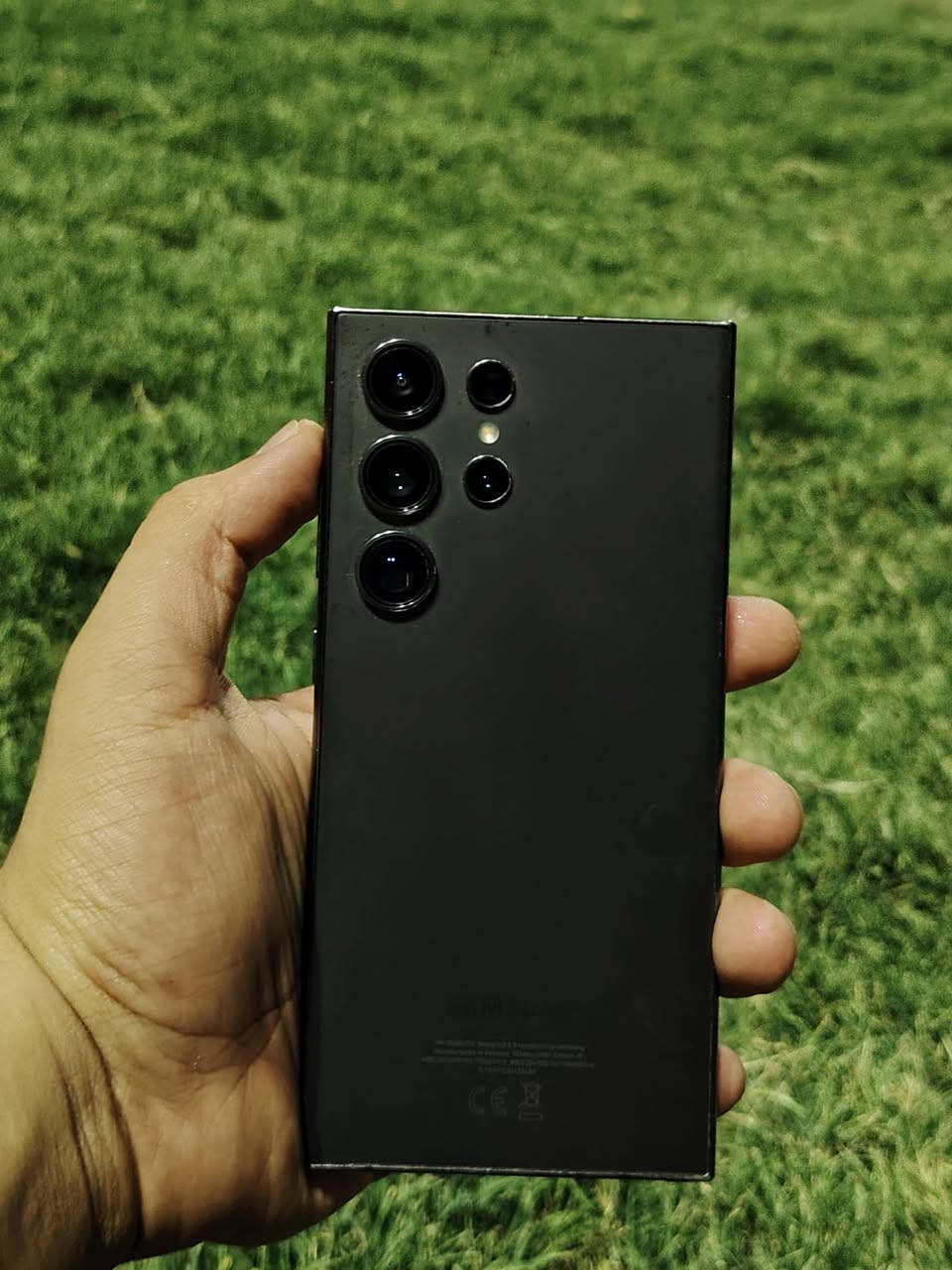 📱 كلكسي Galaxy S24 Ultra للبيع 📱
اس 24 الترا
للبيع جهاز Galaxy S24 Ultra بحالة جيده
⚙️ تفاصيل الجهاز:
🔴 الذاكرة: 256 🔴
 العشوائية 12 +12
دبل سيم كارت ✅2️⃣
شرق اوسط 
 اللون: تيتانيوم (Titanium).
 الحالة: مكفول كفاله عامه من كل شي الجهاز على وضع الشركه فقط نمش بسبب الكفر 
 الملحقات: لا يوجد فقط جهاز 
💵 السعر: 925 وبي مجال بسيط
📍 المكان:  كربلاء الملحق 
📞 للتواصل ***********
