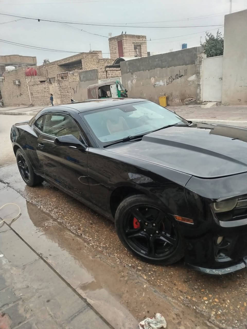 كمارو موديل 2010
سياره تخم تاير تبريد تتفه 
محرك 6

تحكم ستيرن شفتات صوت رياضي حلو 
 رقم ربيل مثل مواضح بصوره 
ضربه جاملغ بمريكا كدام رادينه ع بارد 
سياره مصبوغ جماليه 
اريد مرواس /مكان سياره ميسان 
رقم ***********
