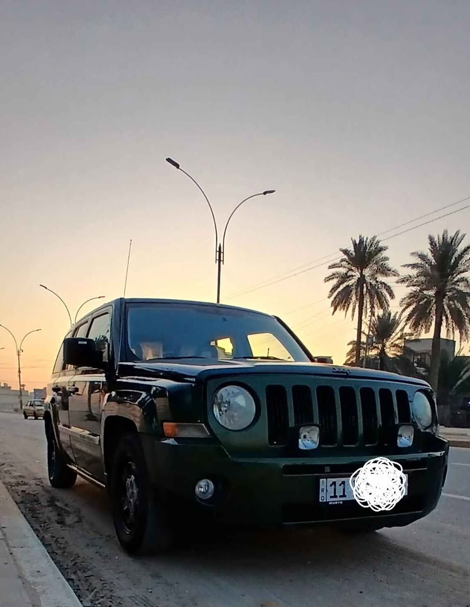 *السلام عليكم
جيب باتريوت 2007 للبيع
رقم بغداد انكليزي باسمي
سنوية وهزة جديدة 
كير ومحرك مكفولات 
تبريد ثلج ❄️
كامرة وشاشة اندرويد 
تخم تاير وباتري جديد 
حادثها جاملغ صفحة السايق وشوية من البنيد 
مصبوغة حزام للجمالية 
مكان السيارة بغداد او كربلاء 
السعر 78 $ 
للاتصال *********** بغداد, العراق
