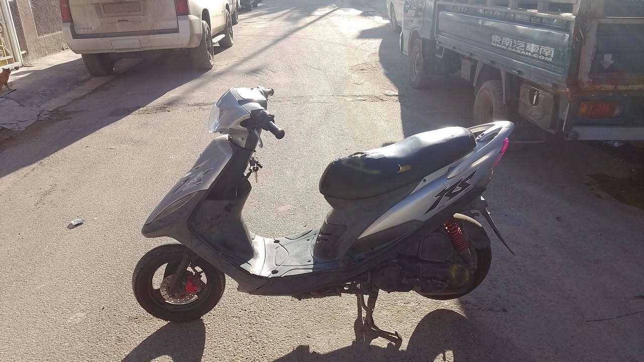 سلام عليكم ماكس عدله مال رنبه الله شاهد الدراجه ماخذهه مليون و75 الدراجه جديده معنا الكلمه وختم واحد الدراجه كلهه بلايه مكينه بلدي متنسمع السعر 800 وبيهه مجال قليل الموقع الشعب متواجد واتساب ***********
