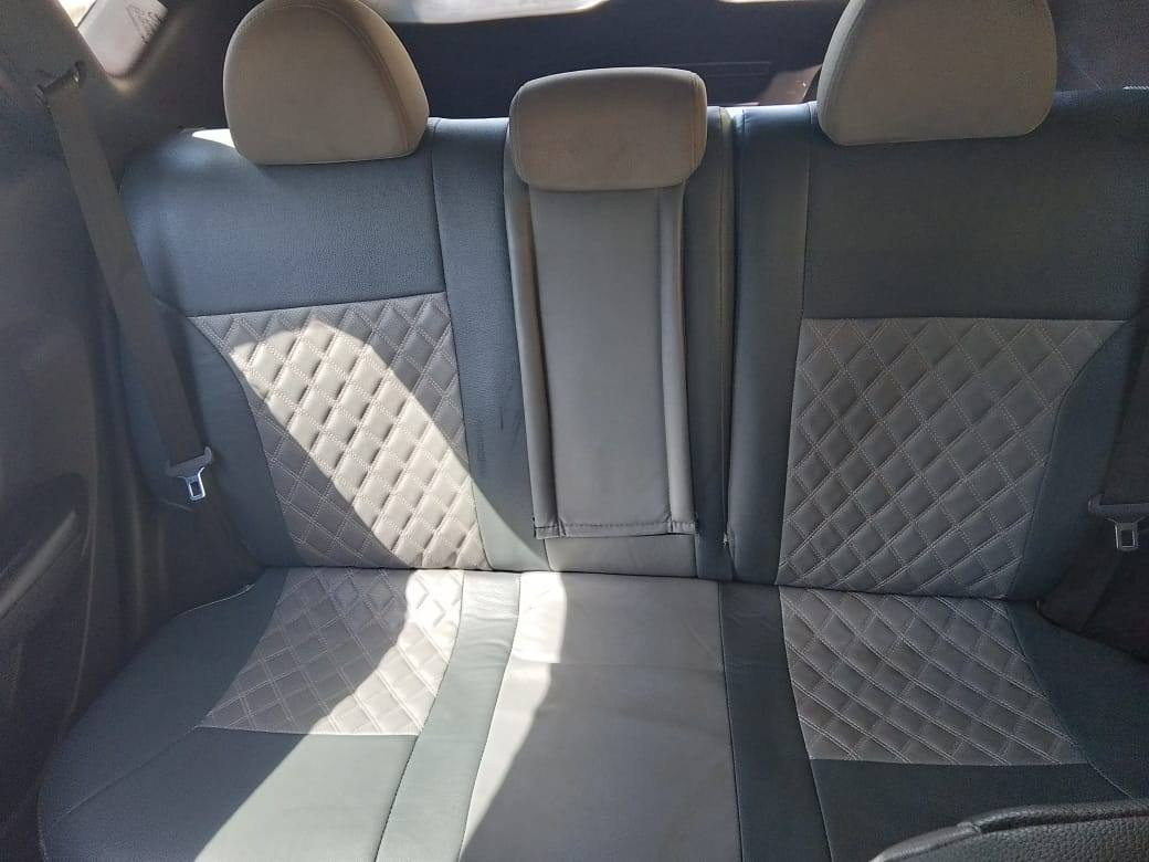 توسان للبيع كفاله عامه موديل 2012سياره مثل ما كدامك بل صوره 155وبيه مجال للشراي مكان السياره بغداد اليوسفيه***********
