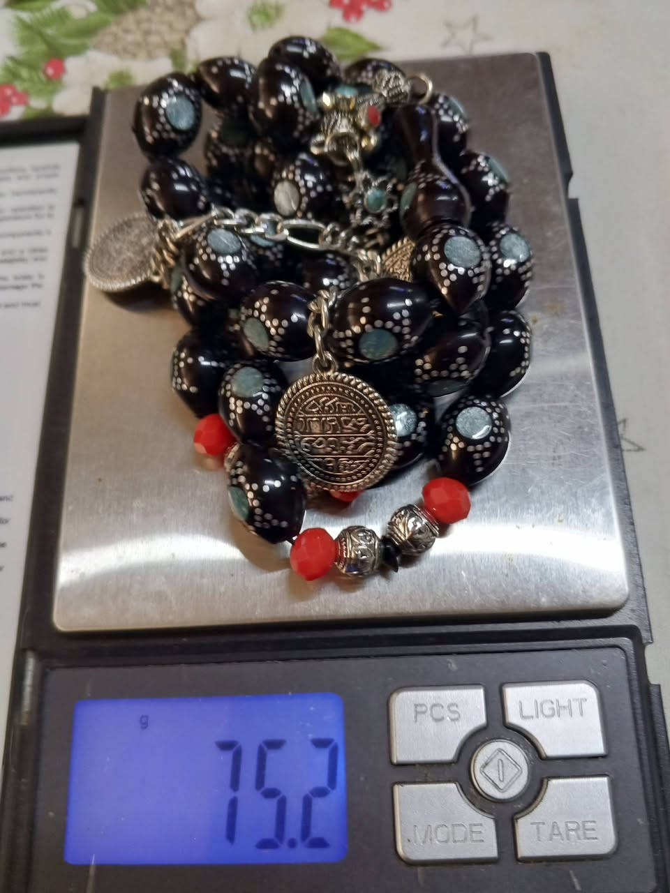 خليلي عينك عالمميز.......وجيبها ازا فيك اتجيبها.....

الوصف مسبحة يسر مصري صناعي كوك نارجين مطعمة فضة فيروز مزينة بطقم انتيمون مطلي فضة محمول يومي للشيوخ والباقي بالفيديو والصور ......  
تعليق نقطة مباركة مشاركة بيوصلك السعر والتفاصيل 
شحن لكافة المحافظات السورية واللبنانية مجاني 

#الشمالي طرطوس المدينة تاجر شنطة 
#ابوحيدر0990433674وااتس/0991980690


**إذا كنت صاحب هذا الإعلان وتريد حذفه لأي سبب، رجاءا أرسل رسالة إلى الدعم الفني**