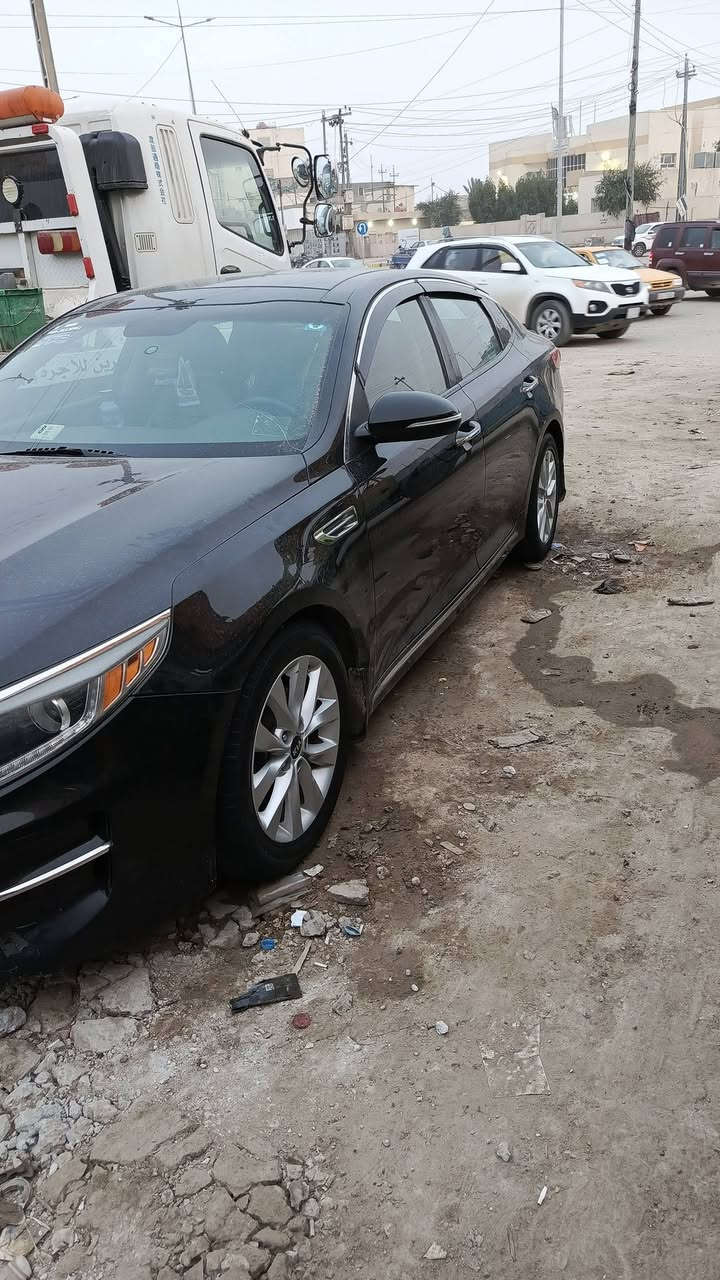 السلام عليكم اوبتمه امريكي كفاله عامه من كلشي
مواصفات السياره بصمه +مري شفط كشنات تدفه تبريد مانقصه شي السعر 120وبيه مجال حك الجيه ***********
