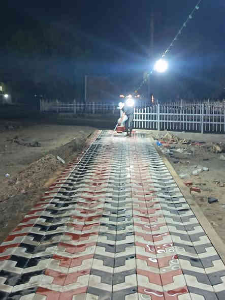 السَلٱمٌ عـَلـْيگمّ- عمل انواع المقرنص
عمل ساقيه ±عمل كربستون±  ±

عمل بازلت± عمل كابات.±          [ شغل درجه اولئ امانه اللـۿـہٰ ورسوله ] شرط تسليم مهندس نشتغل بغداد وجميع  المحافضات 🇪🇬🇪🇭🇪🇸🇬🇮🇫🇯🇬🇦🇪🇨🇪🇹🇫🇰🇬🇮للتوصل علي ارقام تالي/*********** ***********
