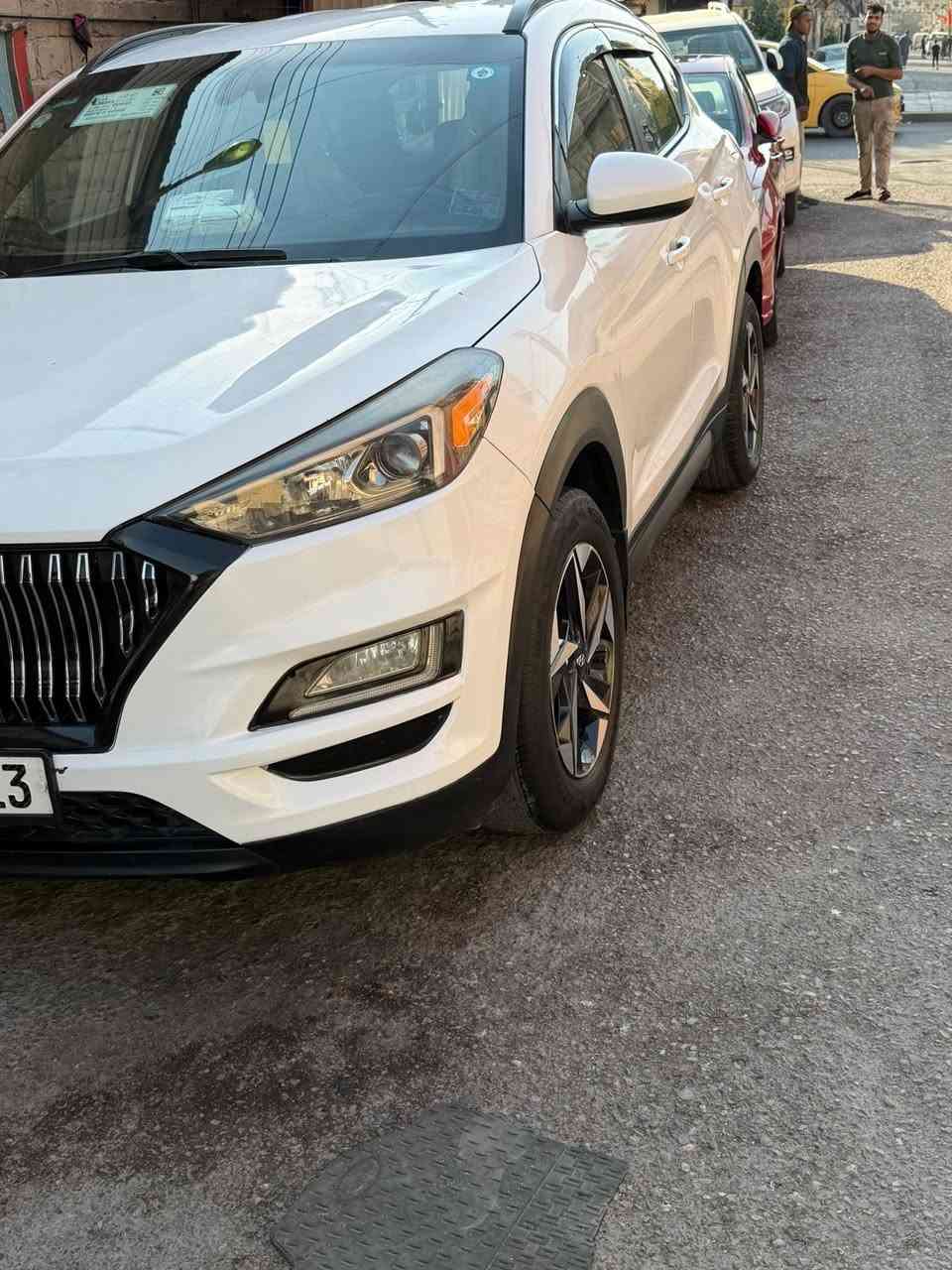 ‏سلام عليكم توسان للبيع 2019 أمريكي بيها أربع قطع ماشي 84 السعر 163 وبيها مجال شي قليل ￼￼￼***********

